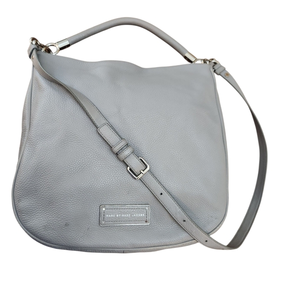 Marc Jacobs Handbags - Marc By Marc Jacobs Light Gray Hobo Bag Pre-Loved